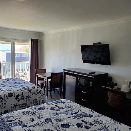 Ocean Surf Inn & Suites 헌팅턴비치 외부 사진