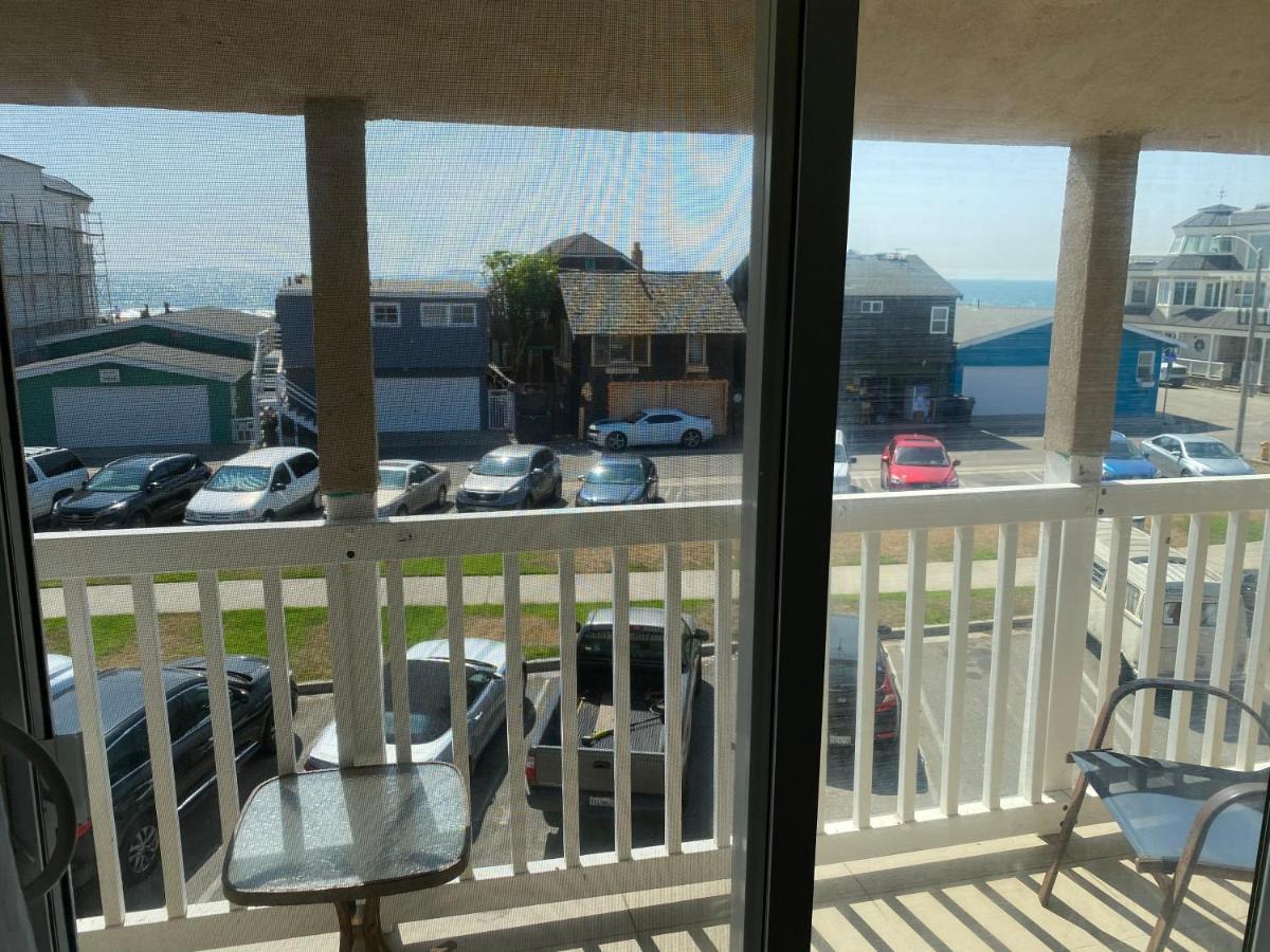 Ocean Surf Inn & Suites 헌팅턴비치 외부 사진